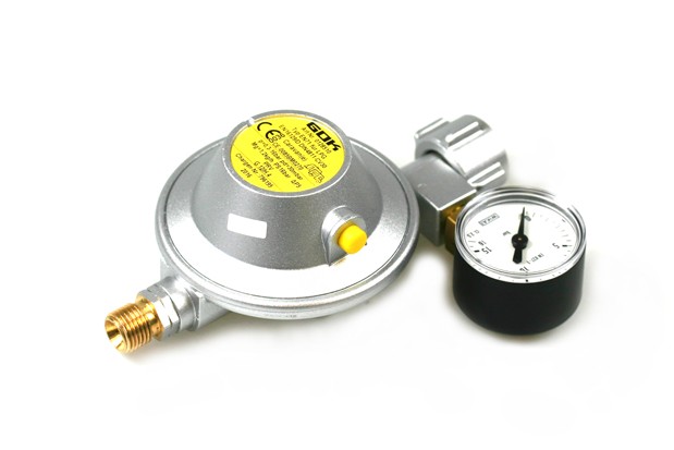 GOK regolatore di bassa pressione 30 mbar 1,2 kg/h - per bombole piccole incl. manometro