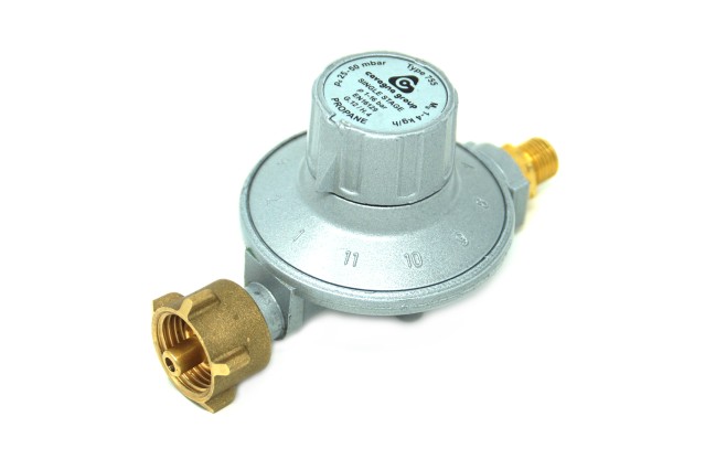 Cavagna gas pressure regulator type 755 - G.12 ->G 1/4 LH adjustable in 11 steps