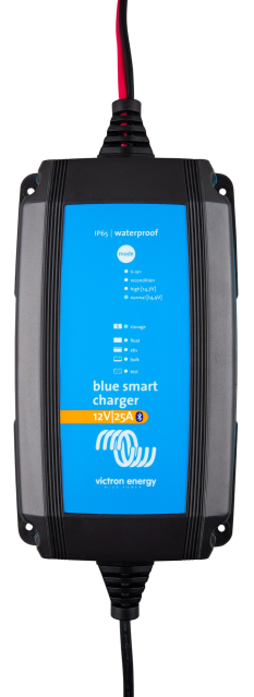 Victron Energy Blue Smart IP65 Chargeur 12/25(1) 230 V CEE 7/17