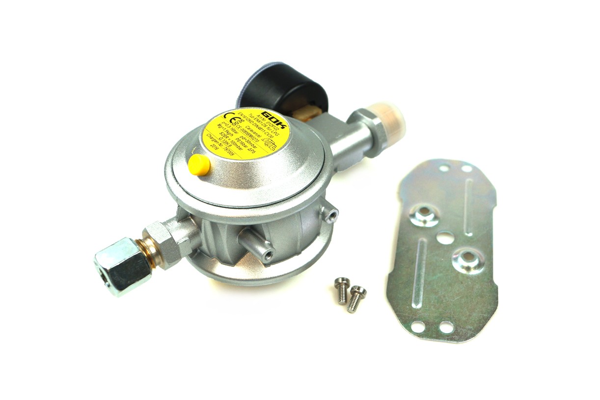 GOK low pressure regulator 30 mbar 1,5 kg/h straight 8 mm incl. manometer
