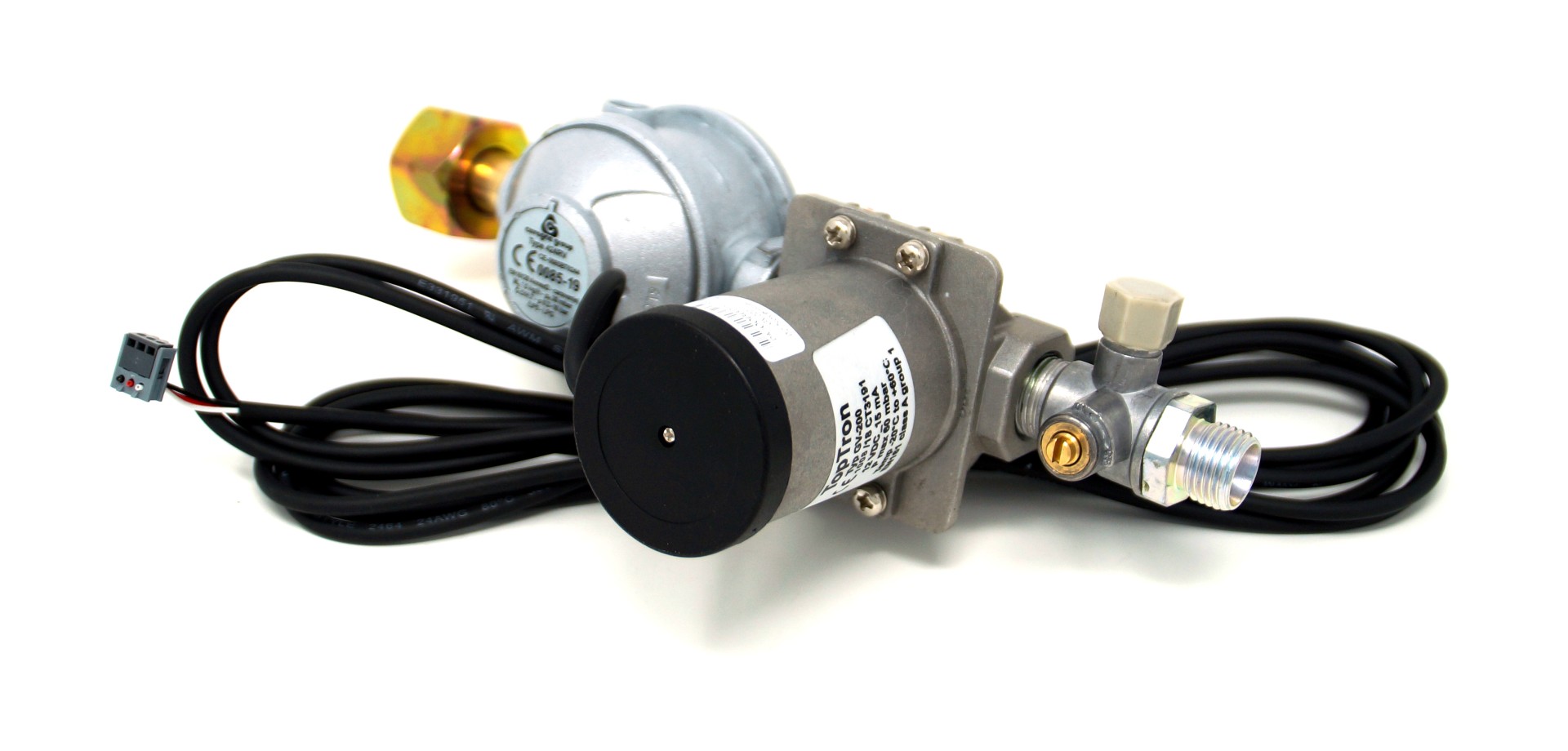 Regulator system 30 mbar 1,5 kg/h incl. solenoid and test valve