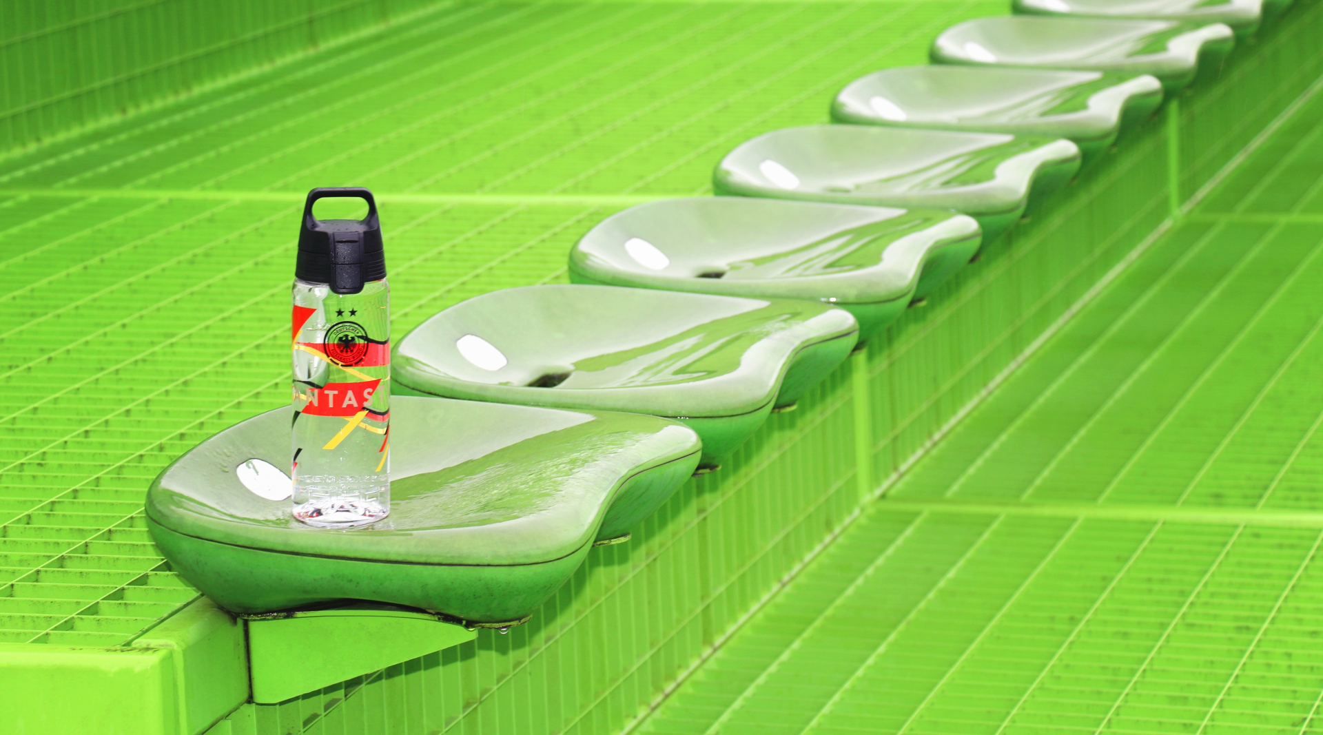 SIGG Borraccia Total Color DFB Fantastic 0.6 L