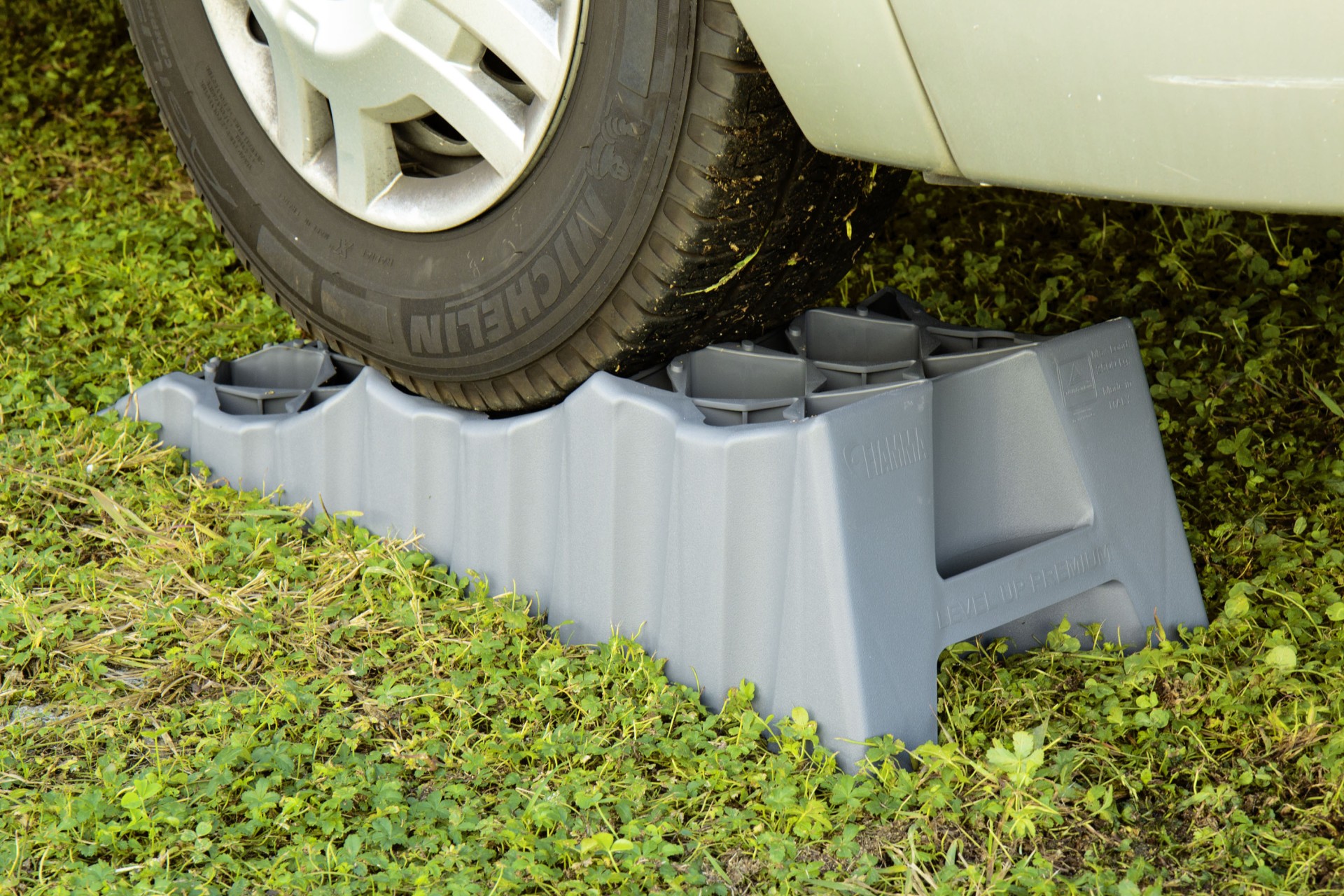 Fiamma Kit Level Up Premium Cuña Caravana Autocaravana