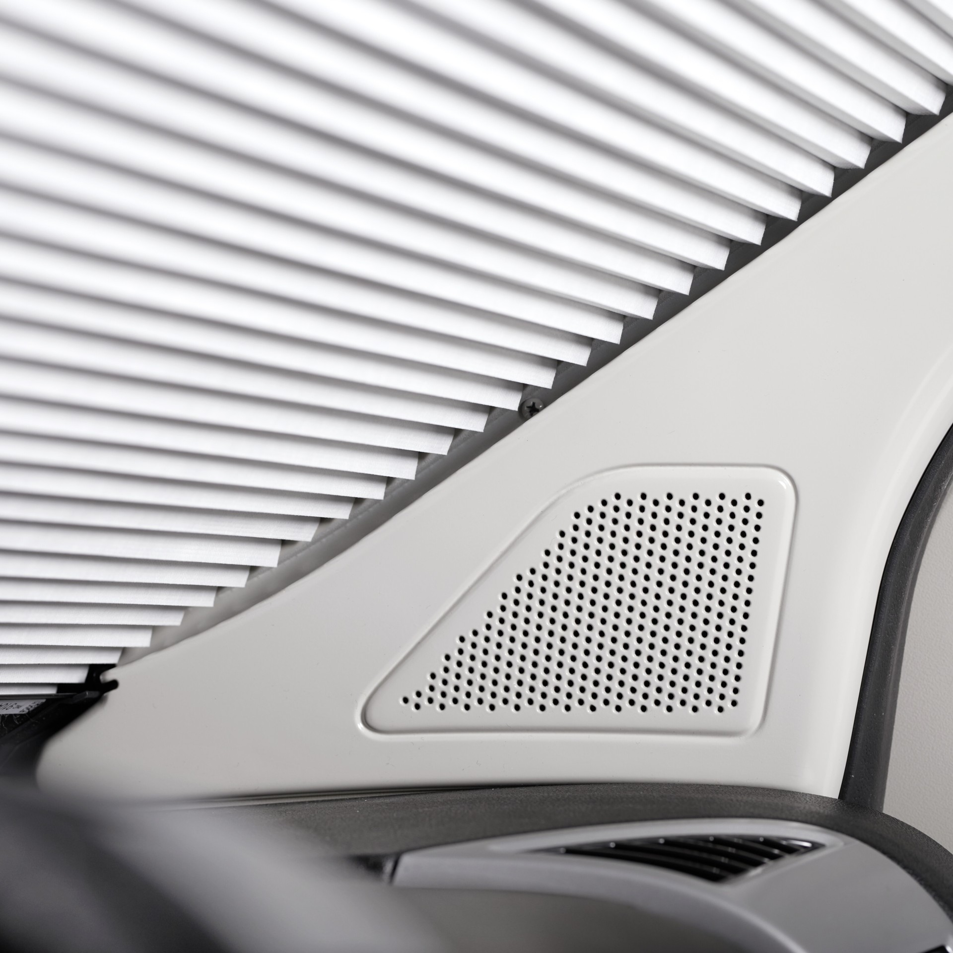 Dometic FP 300 darkening system with front window blind for Fiat Ducato 250/290