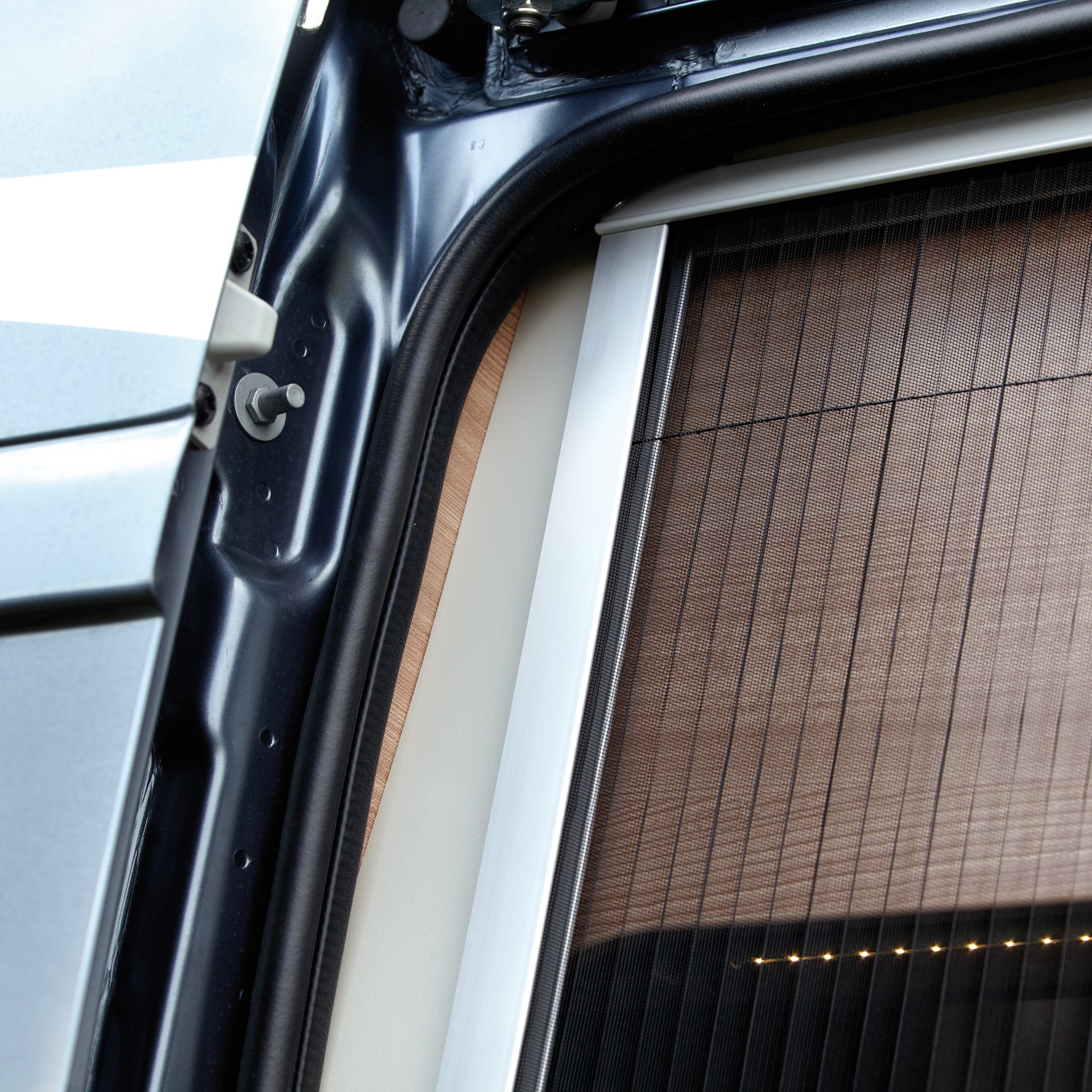 Dometic FlyTec FT200 Moustiquaire de porte pour conduite à gauche