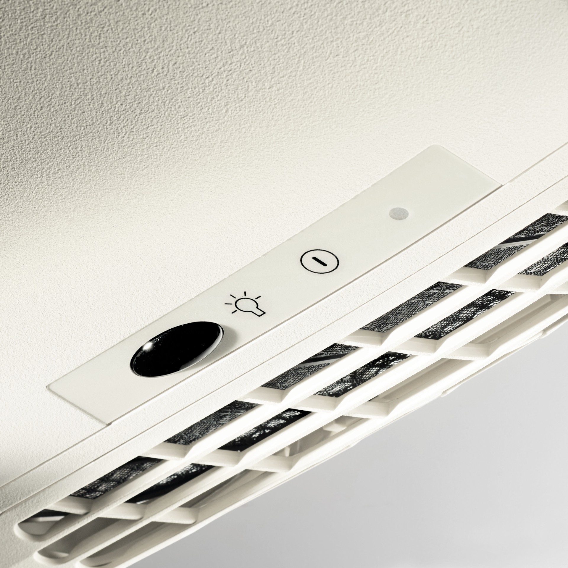 Dometic FreshLight 2200