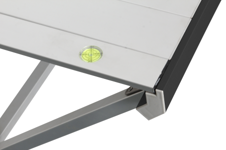 BRUNNER® Titanium Axia 6 Campingtisch
