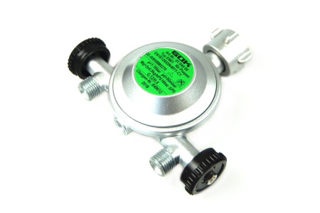 GOK Gasdruckregler EN61 - 1kg/h 50mbar mit 2 Abgängen G.12 -> G 1/4‘‘ LH