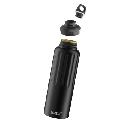 SIGG Botella de agua WMB Traveller Black Touch 1.5 L