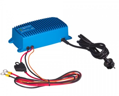 Victron Energy Blue Smart IP67 12/7(1) 230V CEE 7/7 Caricabatterie