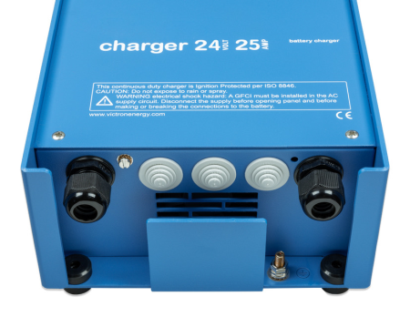 Victron Energy Phoenix Ladegerät 24/25A (2+1) 120-240V